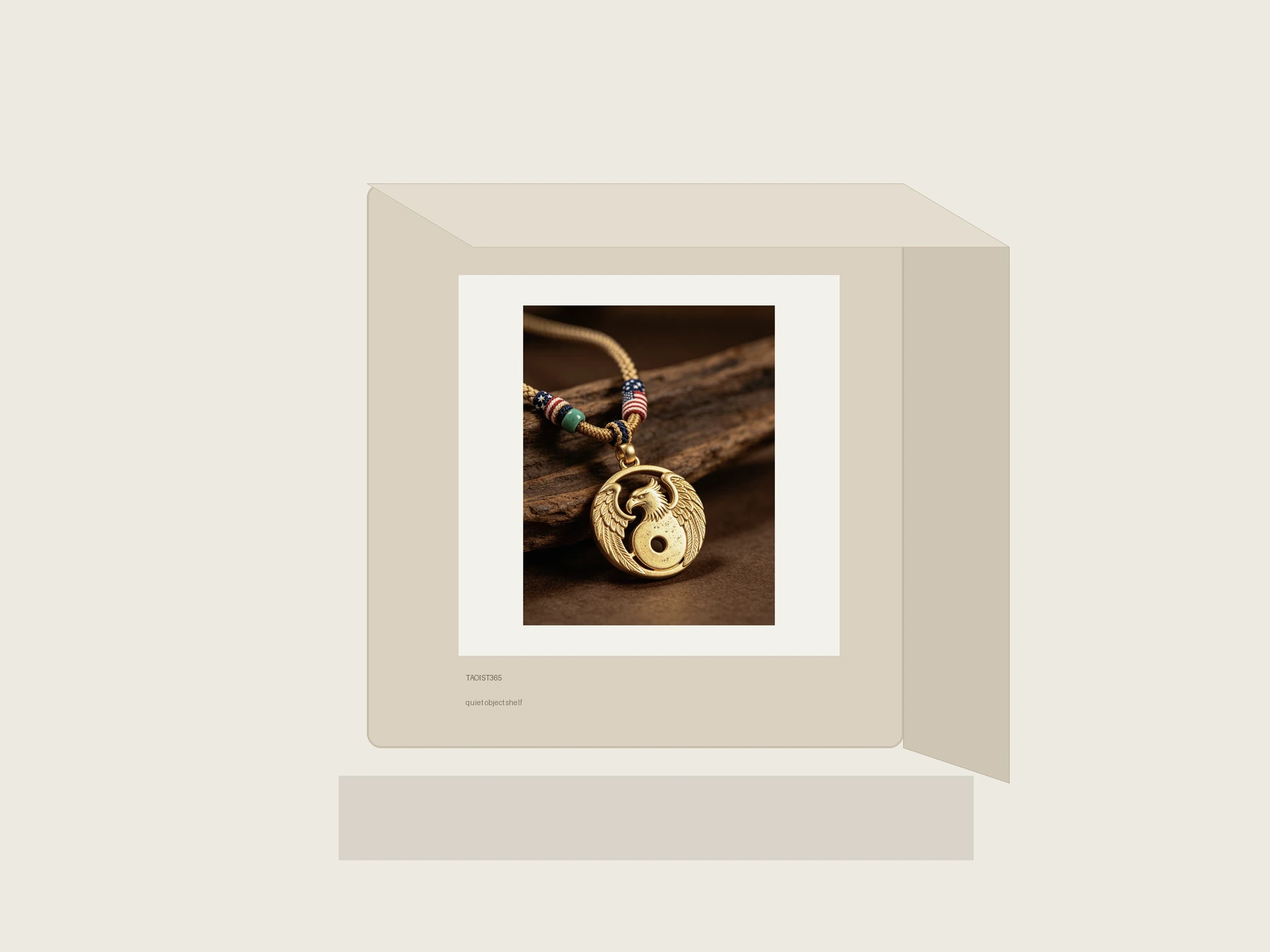 Round moon pendant packaging